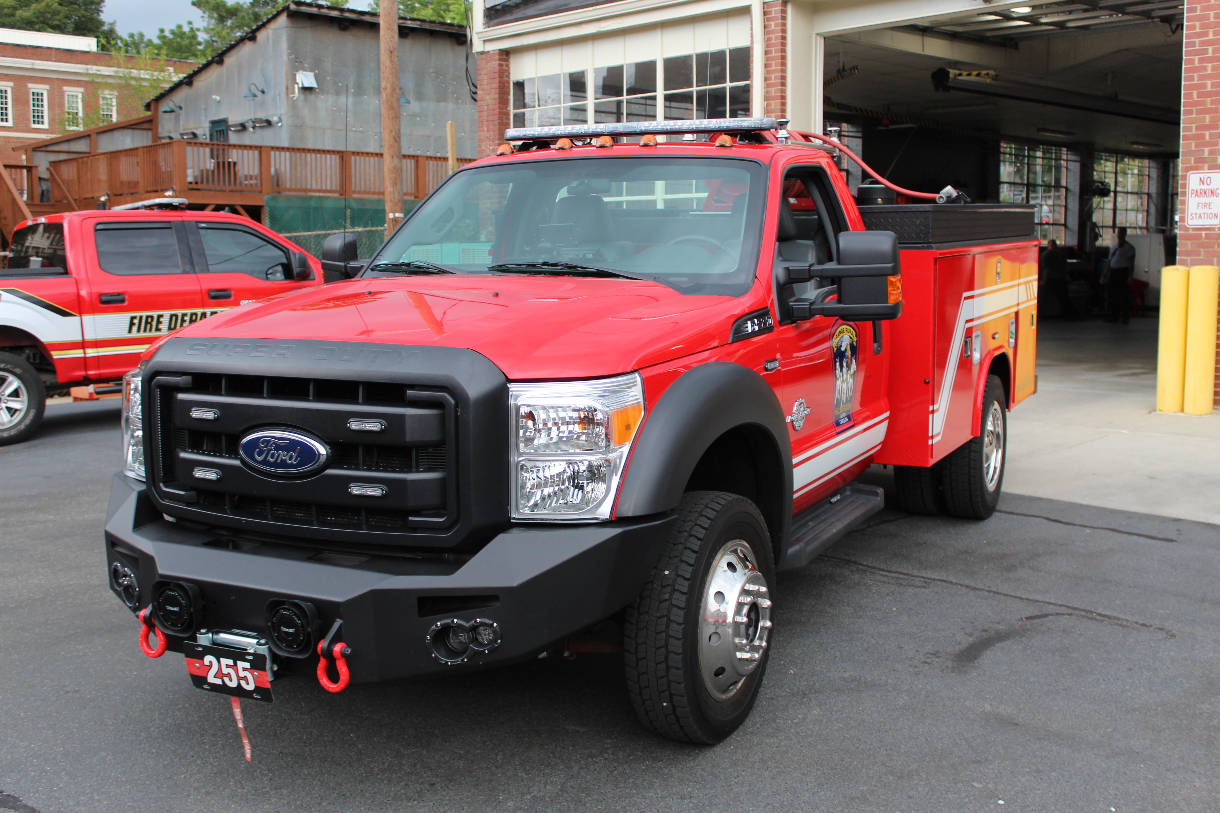 Brush 251 - 2016 Ford F550