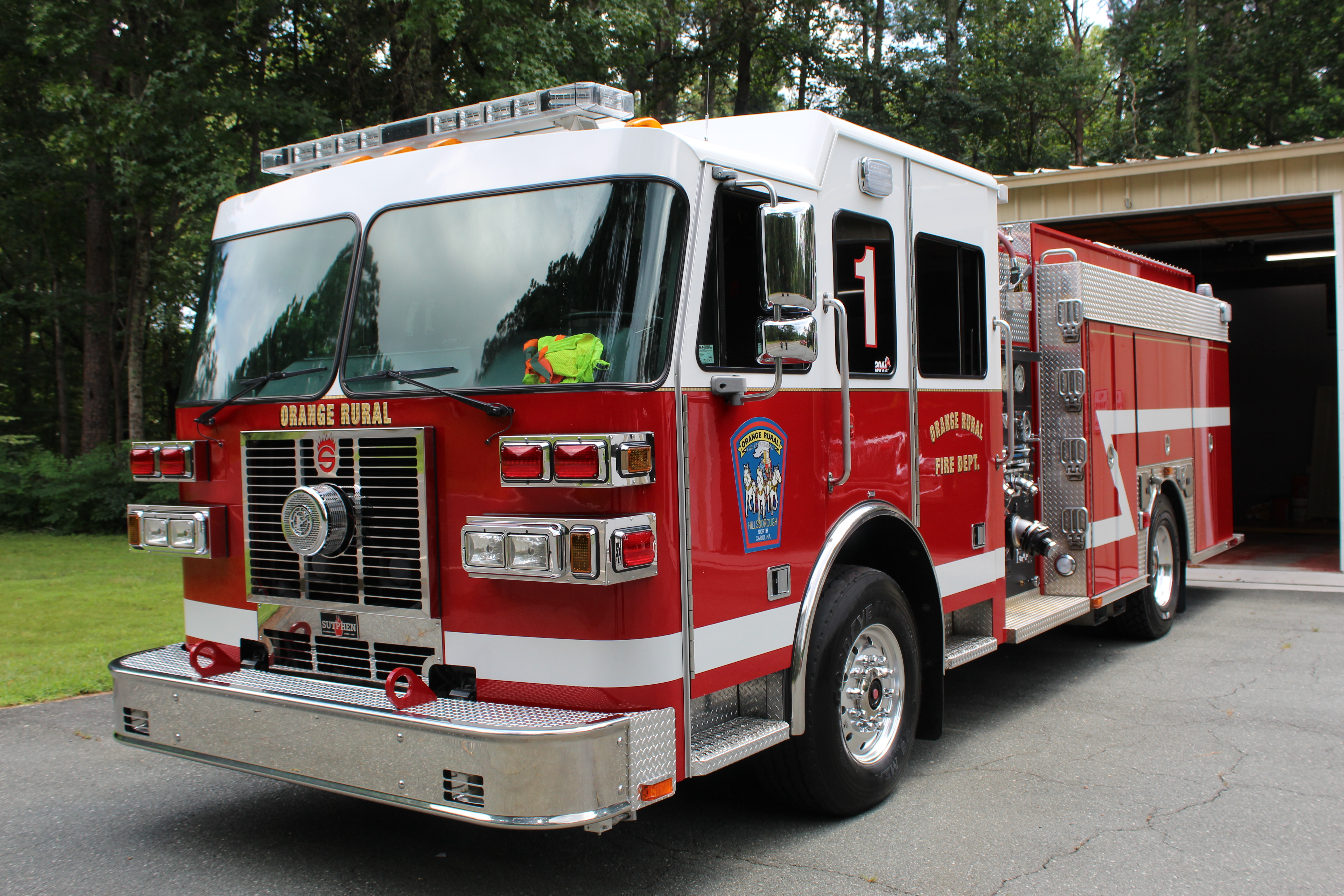 Engine 232 - 2014 Sutphen Monarch