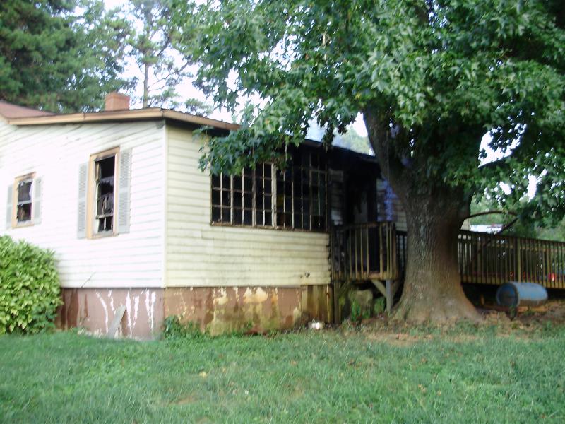 08/22/15-- NC86 Fire 